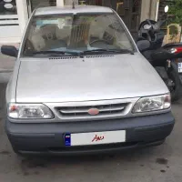 پراید نقره ای