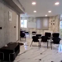 طبقه دوم اداری و تجاری ۹۴ متر فلت خیابان سمیه