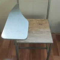 صندلی فلزی مدرسه