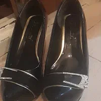 لباس مجلسی|لباس|میانه, |دیوار