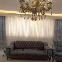 والان  نو  فقط برا عکس گرفتن آویزون شده