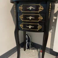 میز تلفن قدیمی