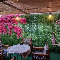 کافه برای برگذاری مراسم ها دورهمی‌ها و بازی مافیا