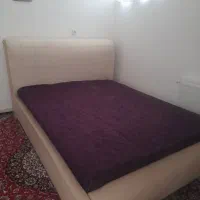 تخت خواب دو نفره و کاملا سالم|تخت و سرویس خواب|بیرجند, |دیوار