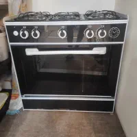 گاز پنج شعله طرح فر جا دار در حد نو سالم