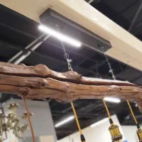 لوستر چوب طبیعی به همراه لامپ|لوستر و چراغ آویز|اهواز, کمپلو جنوبی|دیوار