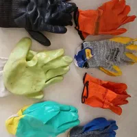 دستکش|لباس|چناران, |دیوار