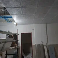 نصب سقف کاذب تایلهای ۶۰در۶۰|خدمات پیشه و مهارت|میانه, |دیوار