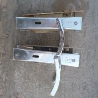 درب آلومینیومی سنگین و ضخیم دستگیره و شیر الات|مصالح و تجهیزات ساختمان|مشهد, ایثارگران|دیوار