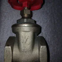 شیرفلکه برنجی و پتک ۲کیلویی