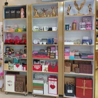 ویترین وقفسه|فروشگاه و مغازه|سیرجان, |دیوار