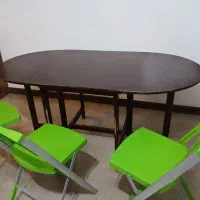 میز تاشو بهمراه صندلی تاشو
