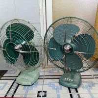 دو عدد پنکه توشیبا تمام فلزی قدیمی عتیقه ژاپنی|پنکه و تصفیه‌کنندهٔ هوا|اصفهان, شیخ اشراق|دیوار