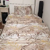تخت تک نفره با کتاب خانه ام دی اف آی گلس