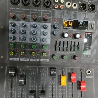 میکسر یاماها 4USB