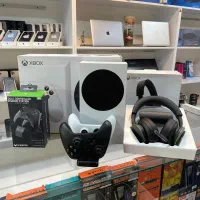 X box series s با لوازم کامل