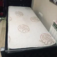 تخت و تشک|تخت و سرویس خواب|رشت, گلسار|دیوار