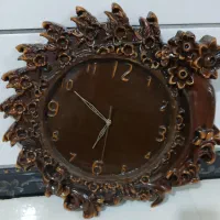 ساعت دیواری