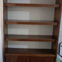 کتابخانه چوبی