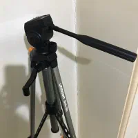 سه پایه دوربین حرفه ای یونومات اصل آلمان Unomat