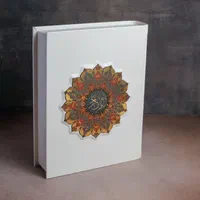 قرآن نفیس طرح شمسه عطری وزیری(۱۲۰)     فخررازی|کتاب و مجله مذهبی|تهران, بهارستان|دیوار