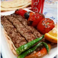 شراکت کبابی ایرانی «نان داغ کباب داغ» در دبی