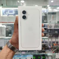 آیفون ۱۷ نرمال