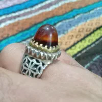 انگشترنقره اصل دس ساز عقیق کله قندی ده ملیون