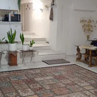 یک واحد همکف ۸۰متر