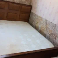 یک عددتخت خواب دونفره بادوشک طبی