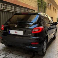 پژو ۲۰۷ دنده ای سقف پاناروما مدل ۱۴۰۳|خودرو سواری و وانت|شیراز, وصال|دیوار