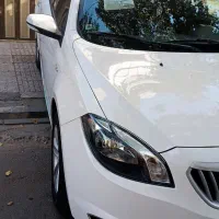 برلیانس ۳۲۰ صفر|خودرو سواری و وانت|تهران, صفا|دیوار