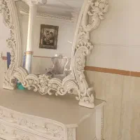 تخت خواب ومیزآرایش