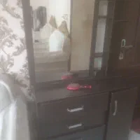 میز‌ ارایش‌ دراور