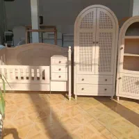 تخت و کمد نوزاد و نوجوان سیسمونی