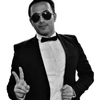 خواننده ،شومن