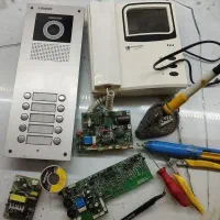 تعمیرات فوق تخصصی انواع آیفون اف اف صوتی تصویری