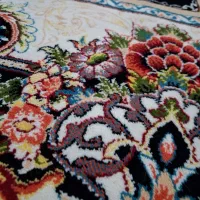 فرش 9 متری کاملا سالم همراه با پادری|فرش|صومعهسرا, |دیوار