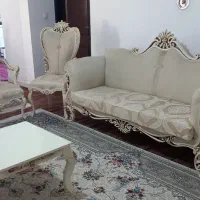مبل کلاسیک ۷ نفره و میز ناهار خوری ۸ نفره