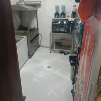 همکار خانوم برای کار در کافه فست فود