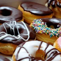 کارگر ساده آقا با اسکان+غذا/راننده پایه۲/لیفتراک