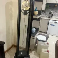 ساعت ایستاده چوبی