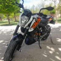 دوک ۲۰۰ مدل ۱۳۹۶|موتورسیکلت|همدان, |دیوار
