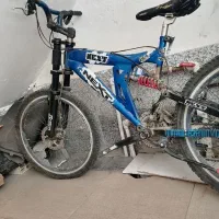 یک عدد دوچرخه دست دوم