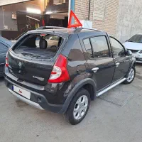 ساندرو استپ وی مدل ۹۵ دنده تصادفی