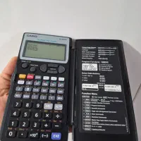 ماشین حساب کاسیو fx-5800P برنامه‌پذیر و کم‌استفاده