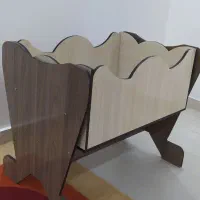 گهواره تمام ام‌دی‌اف و میز تلویزیون