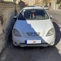 خودروی تیبا ۹۴ عروسک