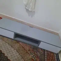 میز تلویزیون برای نصب رو دیوار