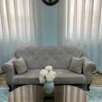 مبلمان کامل ۷ نفره + جلو مبلی و ۲ عسلی